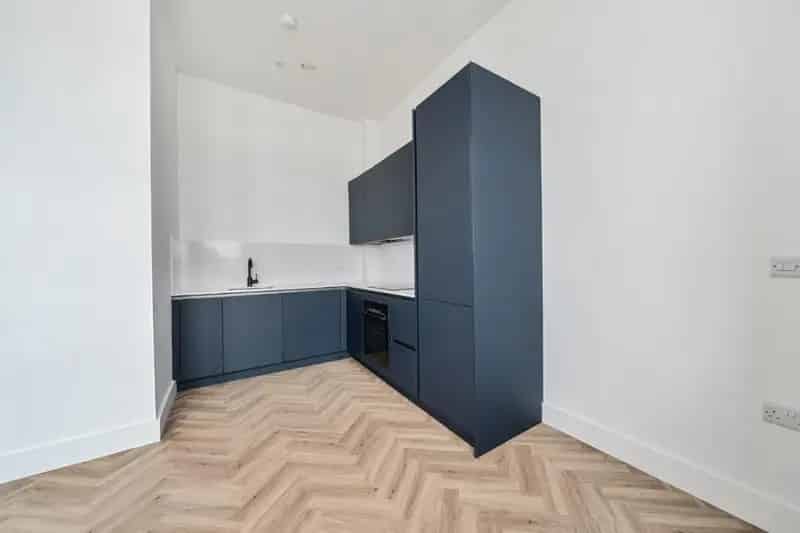 1 2 3 Bed Apartments for Sale Near Walkden Train Station