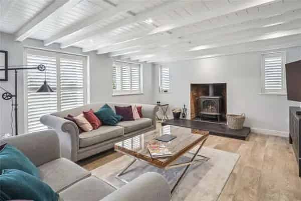 Harts Hill Farm Family Home 3 Acres Paddocks Stabling