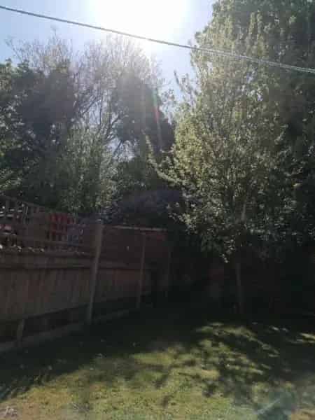 3 Bed House with Office Near Transport Links