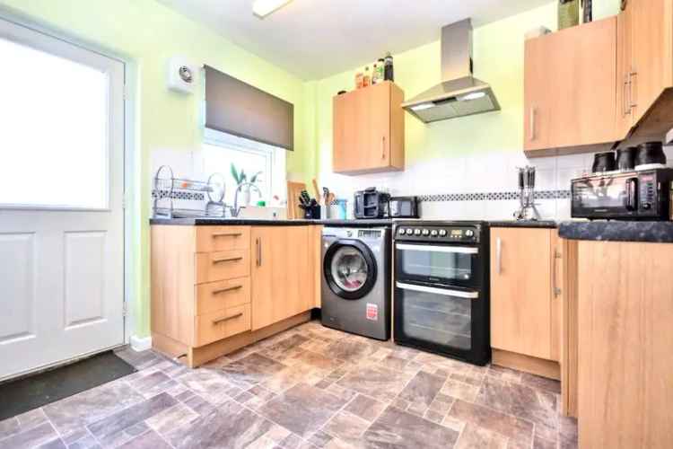 Three Bedroom Semi Detached House Outwood WF1