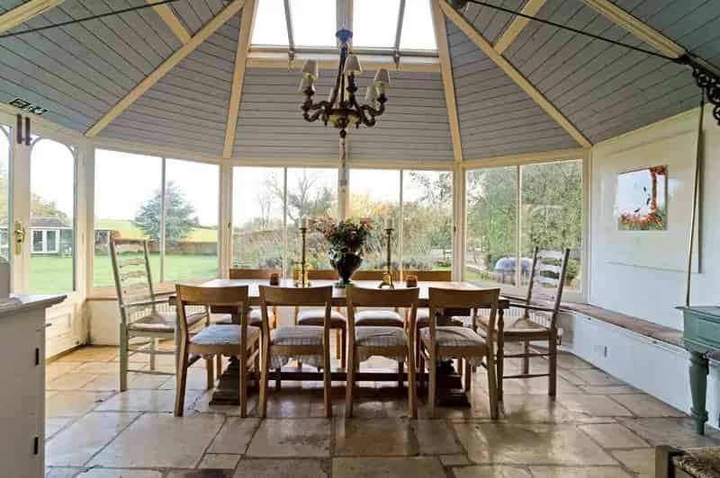 5 Bedroom Detached Cotswold Stone House For Sale