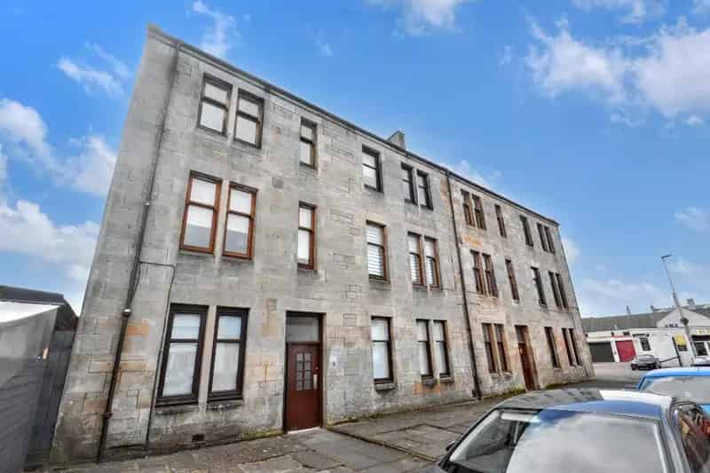 1 Bedroom Flat for Sale in East Kilbride Village