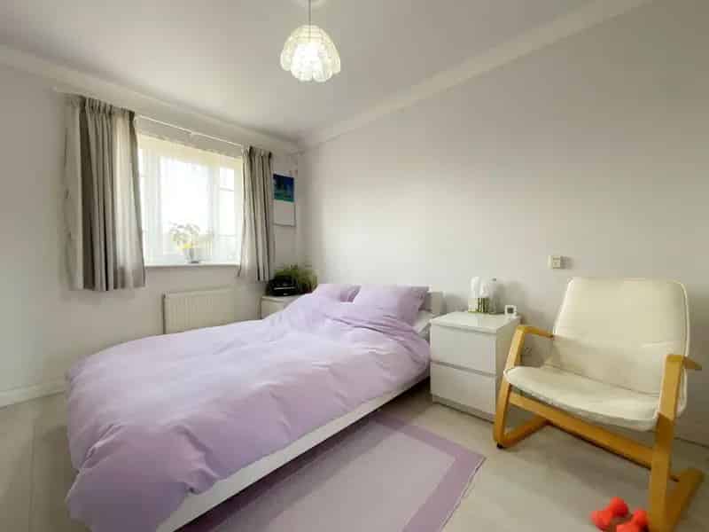 2 Bed Townhouse for Sale Modern Kitchen En Suite Garage