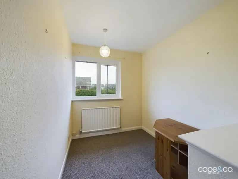 3 Bedroom Semi Detached House to Rent Mickleover