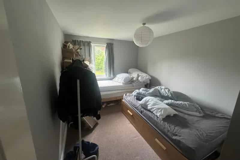 Two Bedroom Ground Floor Apartment Near Ocean Village Southampton