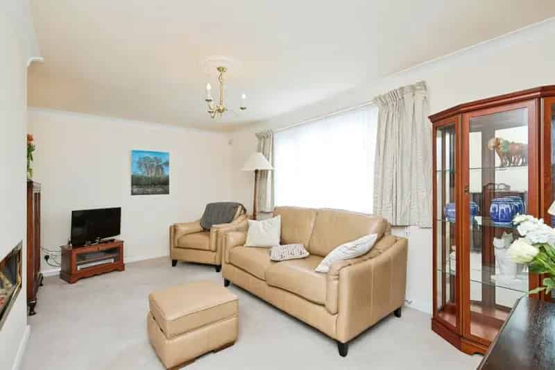 3 Bed Semi-Detached Home Allestree Generous Living Space Stunning Garden
