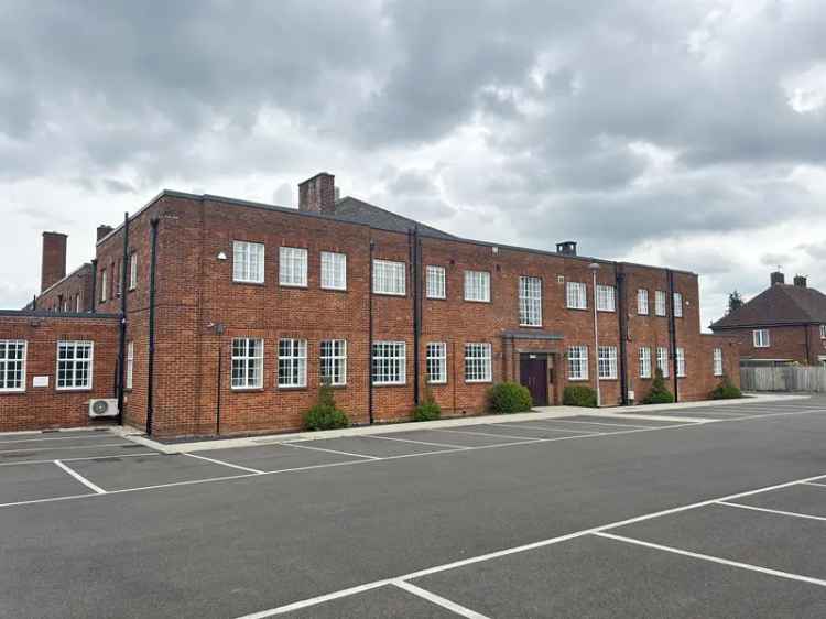 Elsfield Hall Offices Oxford 50 Parking Spaces