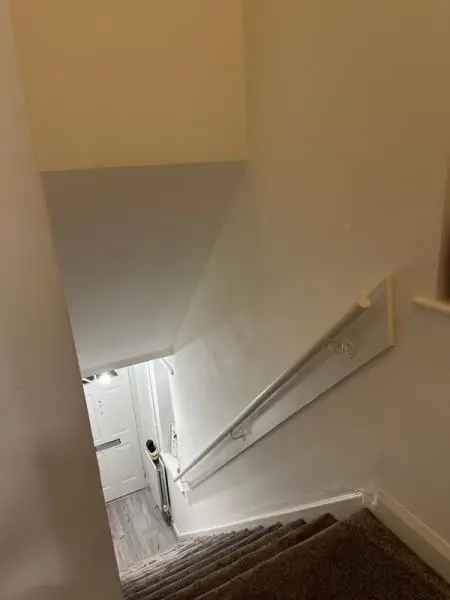 2 Bed House Near Train Station