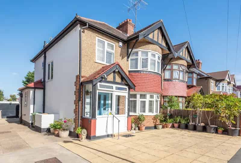 3 Bedroom House for Sale Semi Detached Family Home