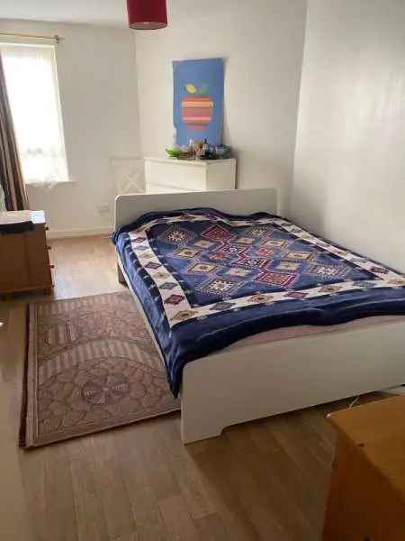 Flat For Rent in City of Westminster, England