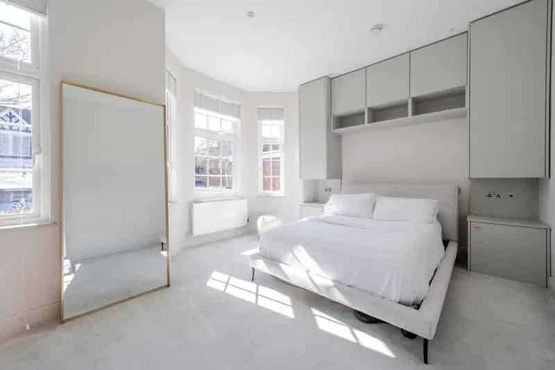 One Bedroom Apartment near Elizabeth Line Acton