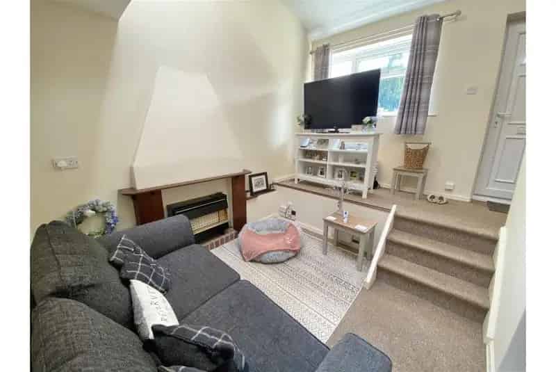 1 Bed House for Sale in Bicton Heath