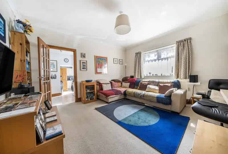 2 Bedroom Victorian House for Sale in Southville