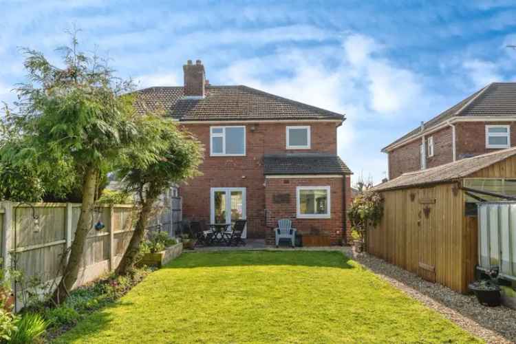 Three Bedroom Home with Garden and Open Views