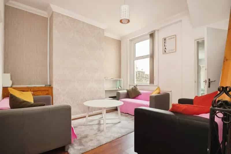 3 Bedroom HMO Terraced House Investment Opportunity