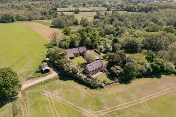 Canal Farm: 5-Bedroom Farmhouse with Barns and Gardens
