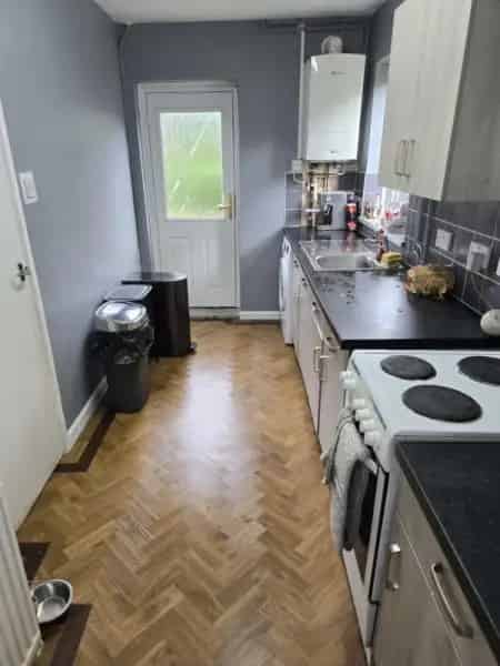 2 Bedroom House With Large Garden