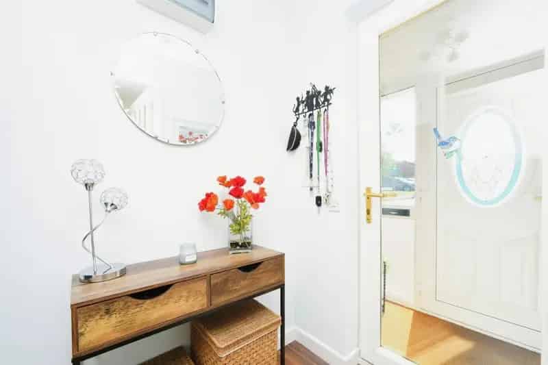 4 Bedroom Family Home with Country Views and Driveway Parking