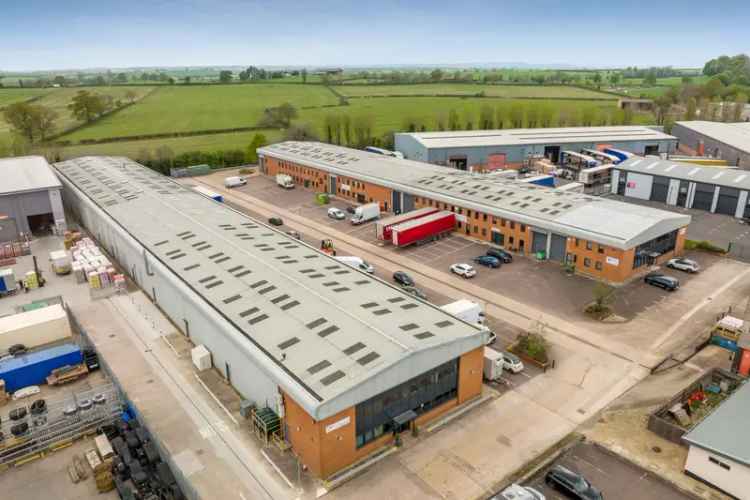 Industrial For Rent in Long Crendon, England