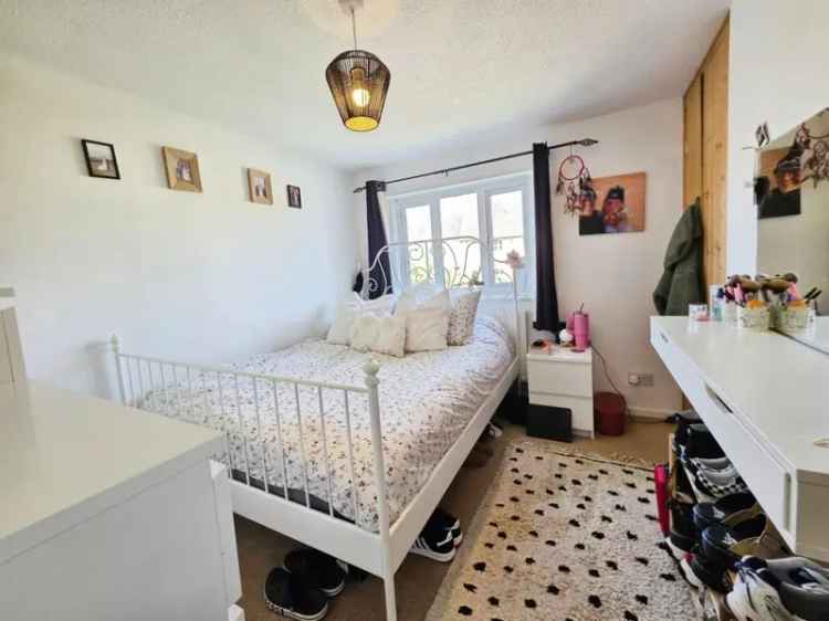 2 Bedroom House To Let - Available June 2025