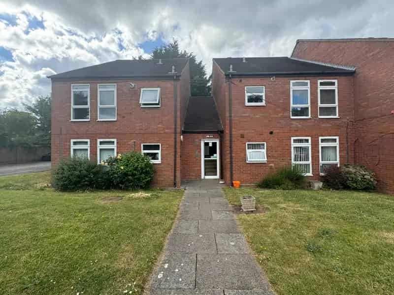 2 Bedroom Flat to Rent