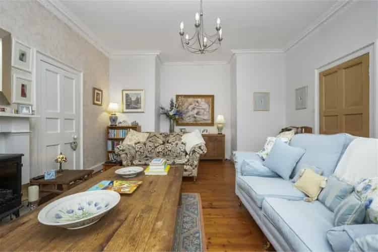 2 Bed Flat Lasswade 2 Reception Rooms Family Home