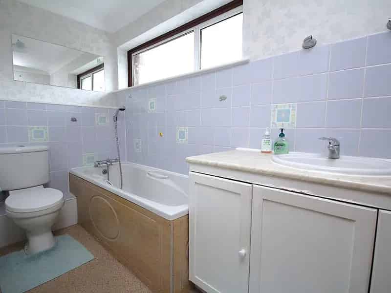 3 Bed Semi-Detached House For Sale