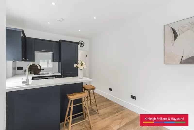 Two Bedroom Ground Floor Flat with Garden Catford SE6