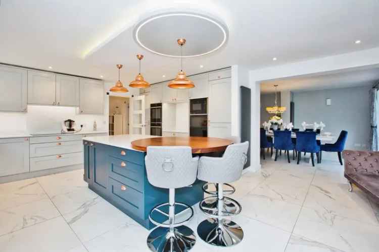 4-Bed Detached House Puriton Modern Stylish Family Home