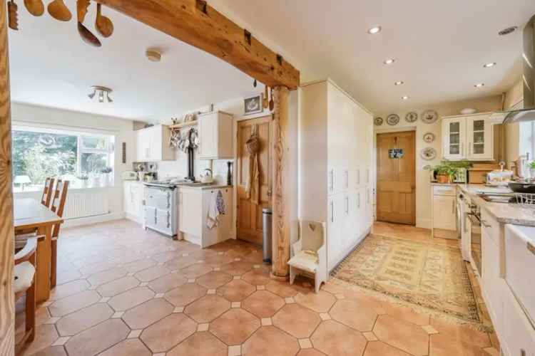 Charming Victorian Home Near Cubley Village