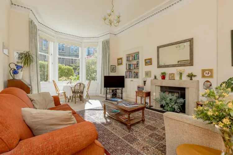 2 Bedroom Flat for Sale in Marchmont, Edinburgh