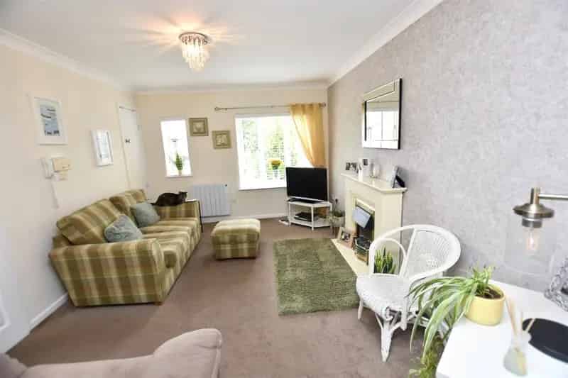 Flat For Sale , Preston Old Road, Blackburn, England