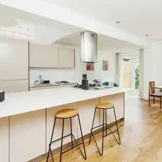 5 Bedroom 4 Bathroom House 350m² Birmingham