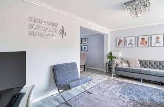 3 Bed House for Sale Near Town Centre and Train Station