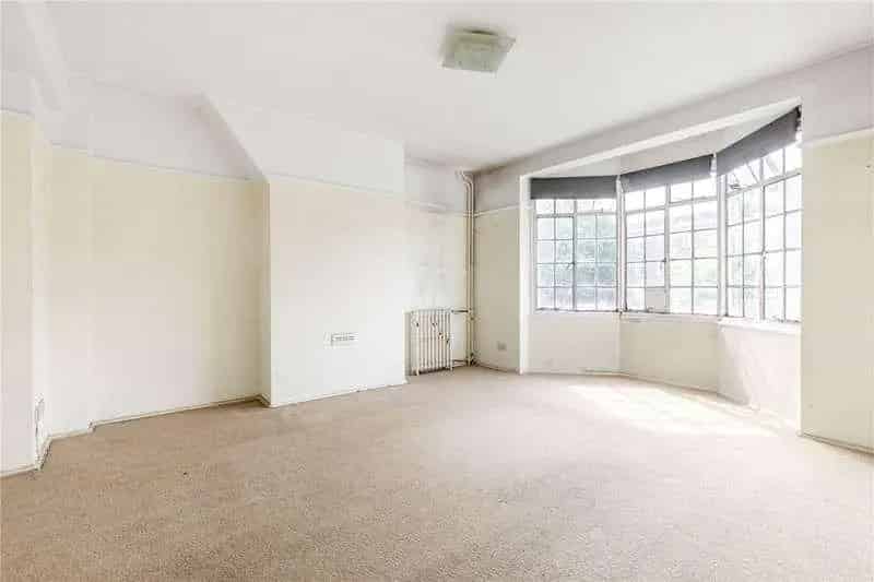 2 Bed Flat for Sale Wavertree Court