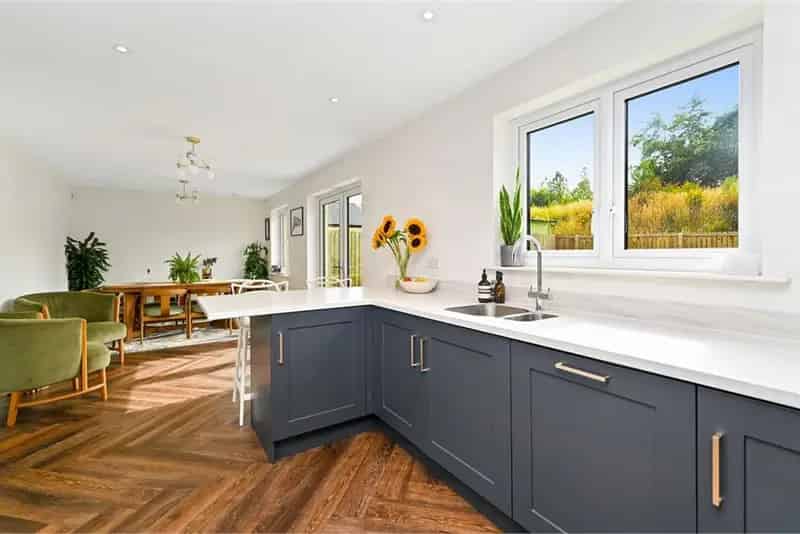 5 Bed Detached House with 2 Reception Rooms Midlothian