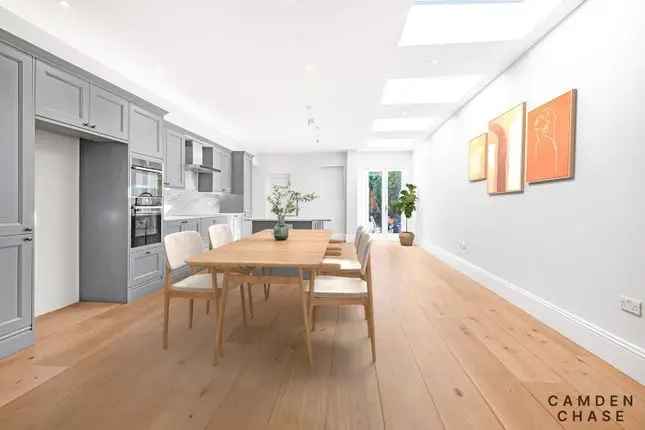 Semi-detached house for sale in Leicester Road, London N2