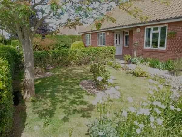 1 Bed Semi Detached Bungalow Norfolk Broads Near Wroxham