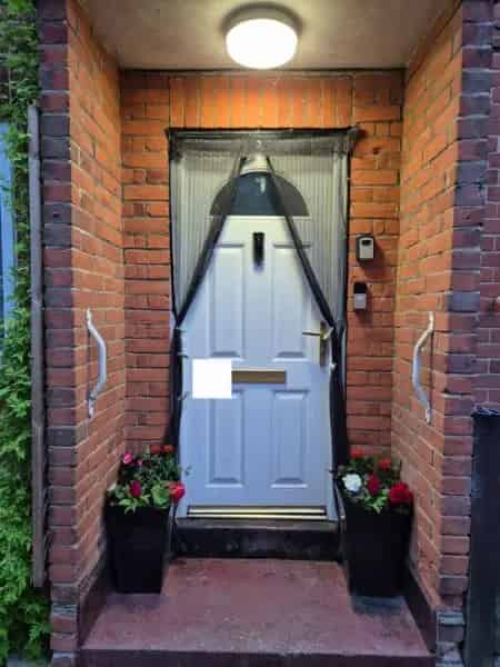 Large 1 Bedroom Flat Near Debden Station