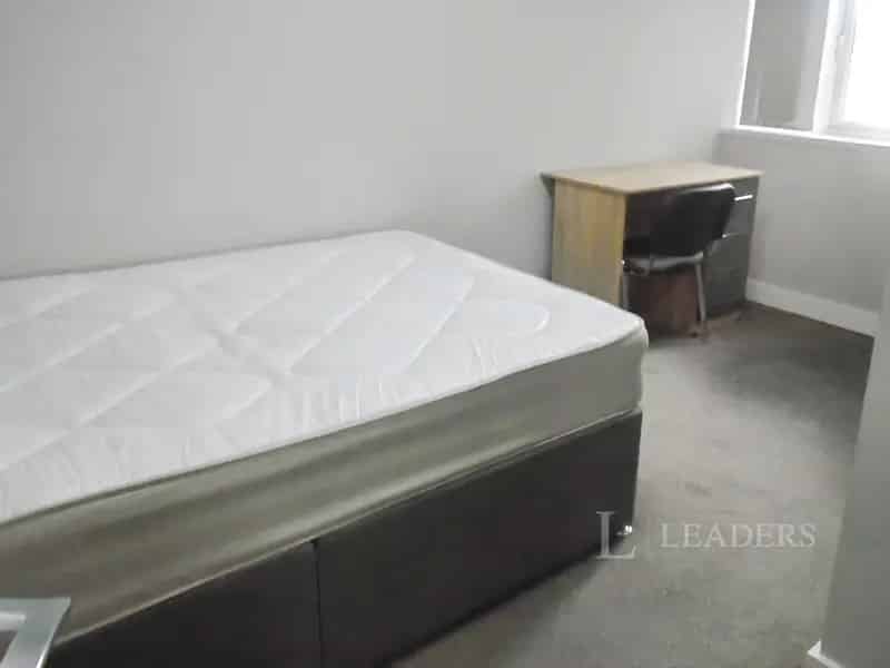 5 Bedroom Shared House in Birmingham - Students Professionals