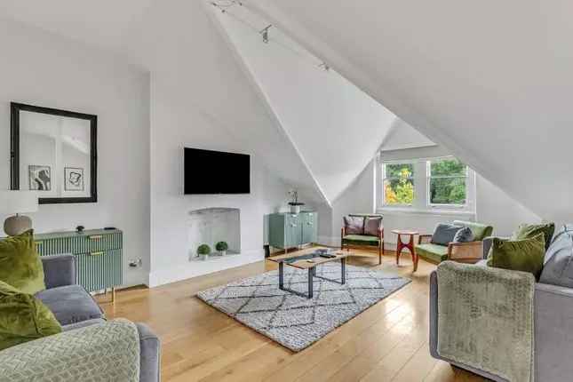 2 Bed Flat for Sale in Primrose Hill London NW3