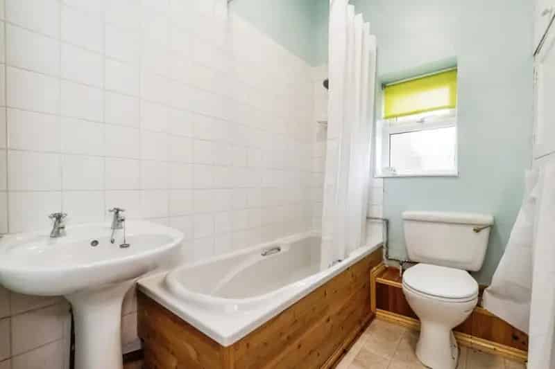 2 Bed Refurbished Period Property For Sale Freehold No Chain