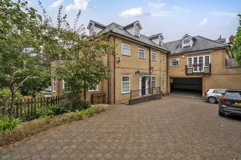 1 bedroom flat for sale