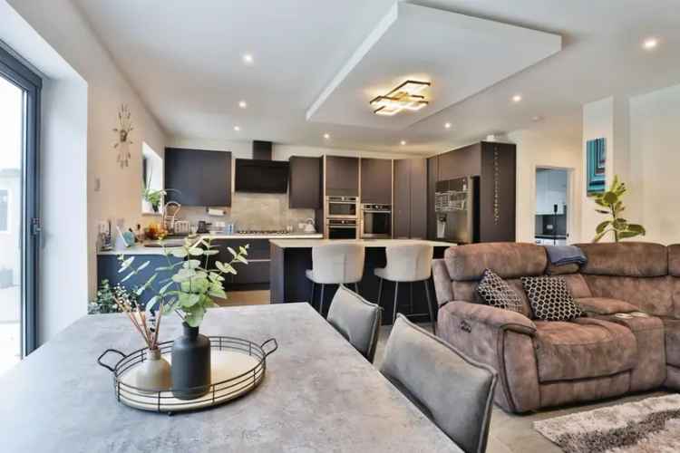5 Bedroom Detached House Knighton Heath Golf Course