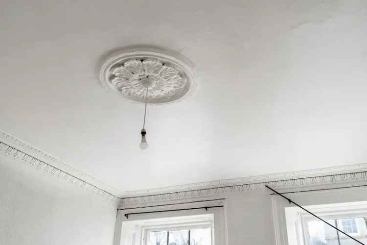 Spacious 3-Bedroom Flat in Central Garnethill