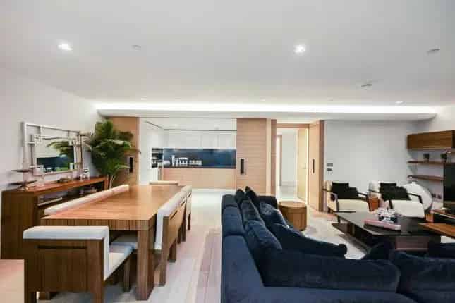 Luxury Flat for Sale 1475 sqft Panoramic River City Views