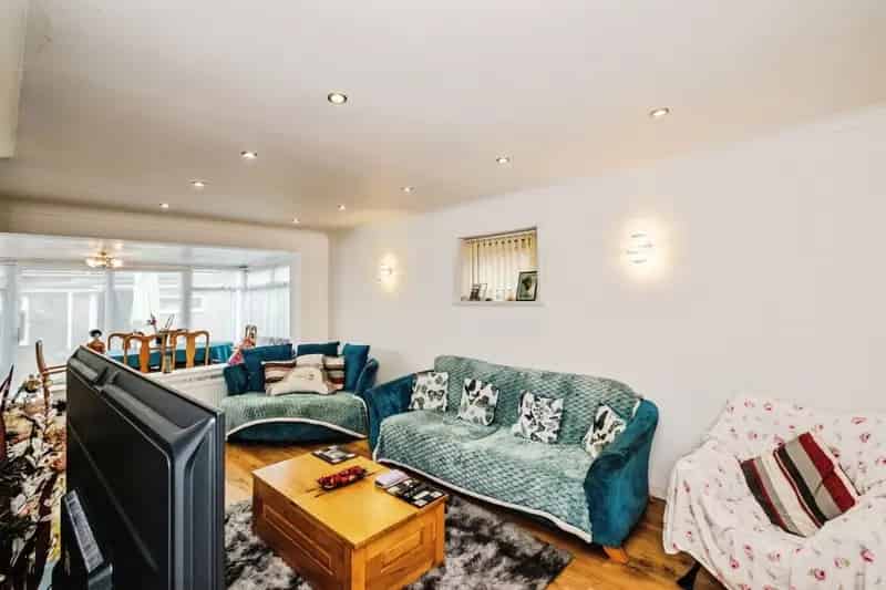 2-Bedroom Detached Bungalow with Garage and Workshop