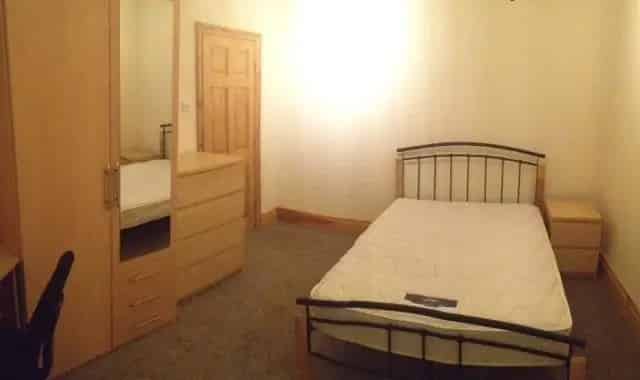 1 Bedroom House Share Near University of Manchester