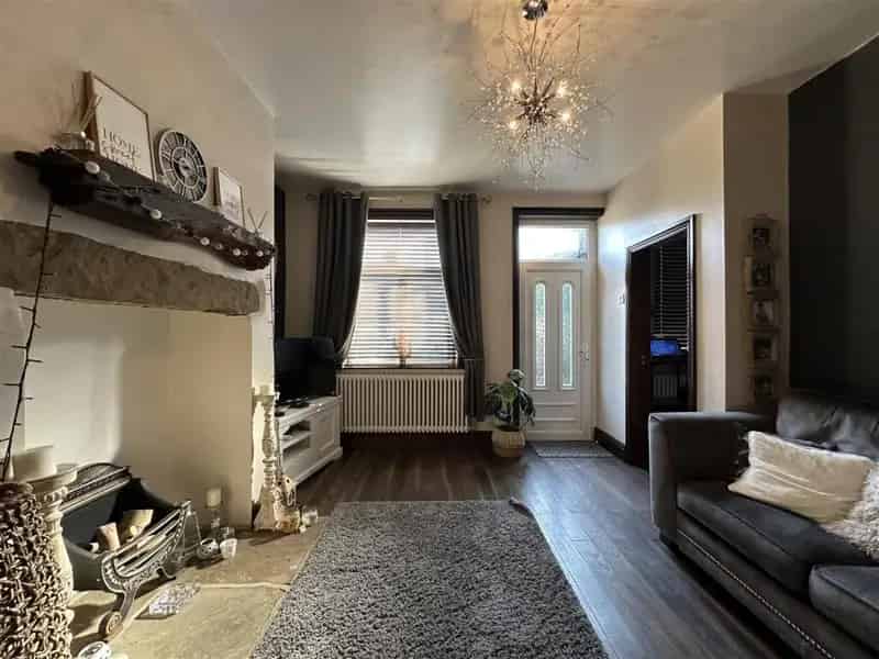3 Bedroom House for Sale Beacon Road