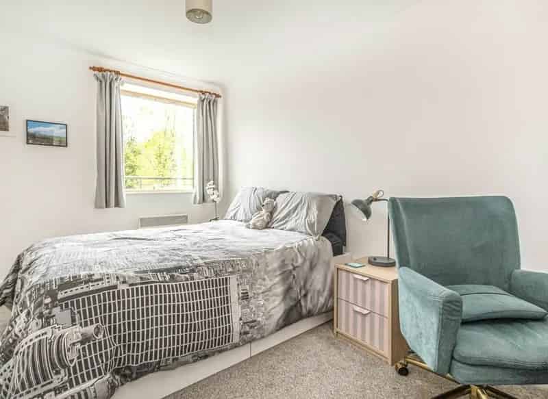 Two Double Bedroom Apartment Chiswick High Road Gunnersbury Station